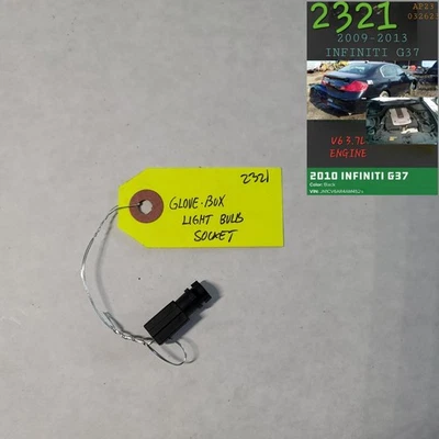 ⭐⭐OEM 2009-2013 INFINITI G37 GLOVE BOX LIGHT BULB SOCKET⭐⭐ Foto 1 de 2