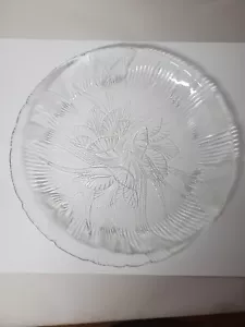 Arcoroc France FLEUR Flower Petals 7 1/2" Salad Dessert Plate Beautiful - Picture 1 of 3