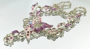 Bellissima Collana Farfalla Nevbury Viola & Rosa Cristalli Scintillanti - Foto 1 di 5