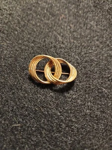 Vintage 14K yellow gold twisted spiral interlocking circles brooch - 2.7 grams - Picture 1 of 4