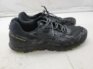 Scarpe da trail running ASICS uomo GEL-Scram 4 1011A045 nero/nero taglia 13 - Foto 1 di 10
