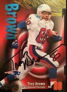 Troy Brown New England Patriots Autographed #80 1998 SkyBox Football Card - Mint