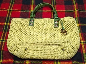 Bolso de Mano Michael Kors Santorini Amarillo Raffia Forrado de Paja Manijas de Cuero Bohemio - Imagen 1 de 6