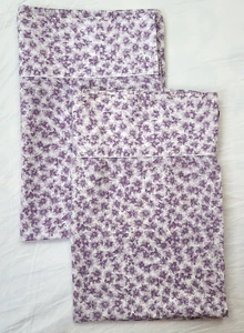 2 Waverly Lila Blumenfeld Kissenbezüge Standard 29x19 Baumwollmischung Punkte - Bild 1 von 14