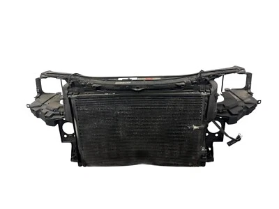 Soporte de radiador Audi S8 2007-2009 con radiadores OEM Foto 1 de 4