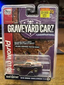 Nuovo con scatola Auto World Thunderjet "GRAVEYARD CARZ" '70 DODGE CHALLENGER HO SLOT CAR'0 - Foto 1 di 8