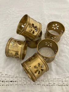 6 portatovaglioli vintage, stile cottagecore, Europa. Natale. - Foto 1 di 5