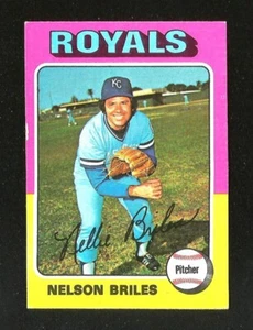 1975 Topps BASEBALL MINI #495 NELSON BRILES KANSAS CITY ROYALS (SB1) - Picture 1 of 1