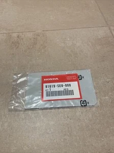 NOS Honda GL1100 GL1200 GL1500 Gold Wing Door Hole Seal 30mm 91619-SE0-000 - Picture 1 of 3