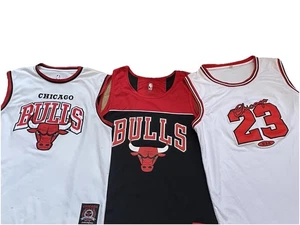 (Lote de 3) Camisetas CHICAGO BULLS/Chicago # 23 Talla: XL + Sombrero/Gorra Chicago ~ Ajustable - Imagen 1 de 21