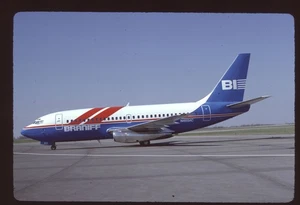 Orig ein Airline Dia Braniff Airways 737-293 N465AC - Bild 1 von 1