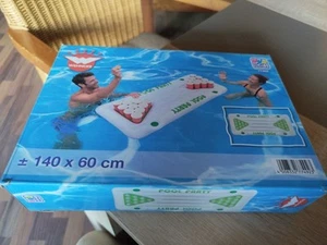 Beer Pong Spiel Aufblasbar 140 x 60 cm Pool Partyspiel Wehncke Happy People Ball - Bild 1 von 7