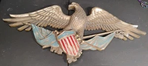 Scudo americano vintage Syroco Eagle made in USA 3867 29” X 13” da parete - Foto 1 di 14
