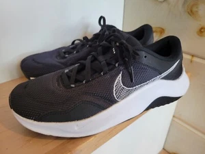 Nike Womens Legend Essential 3 Size 9 Fitness Sneaker DM1119-001 - Picture 1 of 11