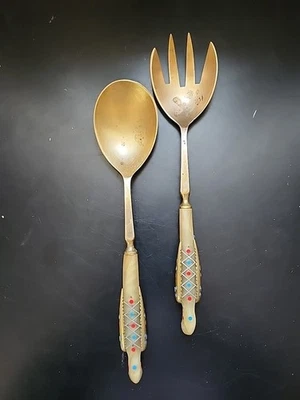 Conjunto de servir vintage Líbano incrustado chifre e latão - Imagem 1 de 4