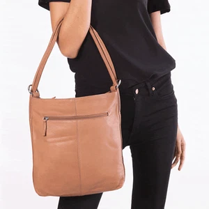 GABEE Womens Indiana Leather Convertible Handbag Backpack - Large - Picture 1 of 18