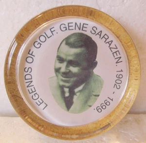 MODERN GLASS PAPERWEIGHT-LEGENDS OF GOLF-GENE SARAZEN 3 3/8" IN DIAMETER - Picture 1 of 3