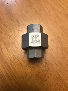 SET OF 2 PCS Merit Brass 1/4" Threaded 304 Stainless Steel Pipe Union  NEW - Picture 1 of 2