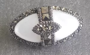 Vintage White Amber .925 Sterling Silver Oval Pin About 9grams 26mmx13mm - Bild 1 von 2