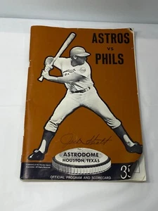 Houston Astros Vs. Phils Official 1971 Program and Scorecard, Pre-Owned - Picture 1 of 5