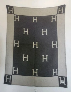Hermes Avalon Throw Blanket Dark And Light Grey 90% Wool/10% Cashmere - Picture 1 of 10