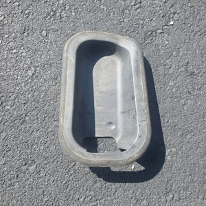 2010-2017 Chevy Equinox GMC Terrain Center Wiper Cowl Cover OEM 25856537 - Picture 1 of 2