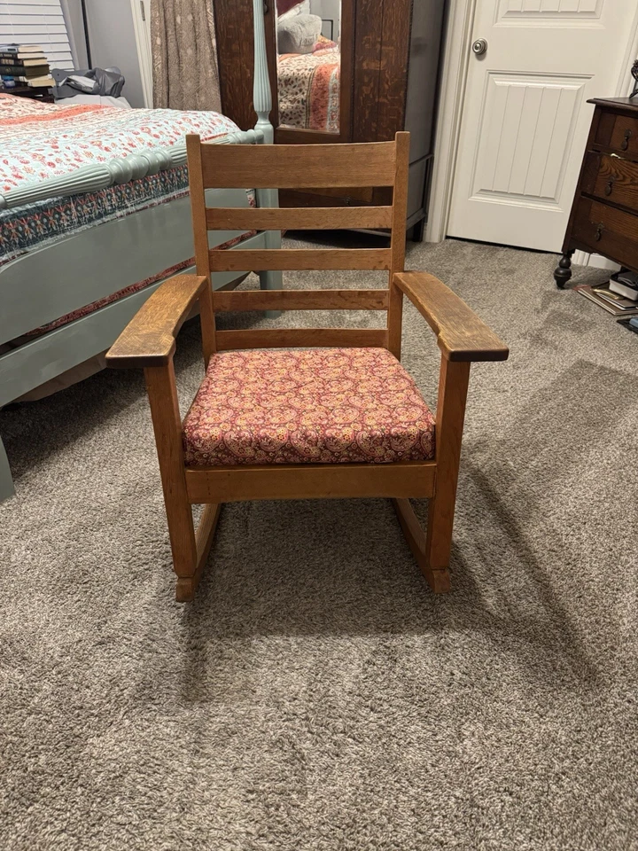 Mission Style古董摇椅 — 第 1/4 张图片