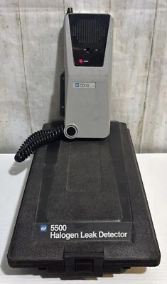 TIF 5500 Pump Style Automatic Halogen Leak Detector w/ Hard Case Tested/Works - Image 1 of 4