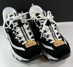 Skechers / Mujer / D'Lites / FAN GIRL / Negro-Blanco / Slip Ins / Reg $95 - Imagen 1 de 15