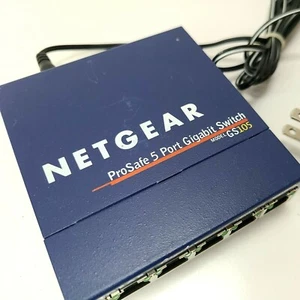Netgear ProSafe 5 Port 10/100 Fast Ethernet Network Switch FS105 - Picture 1 of 7