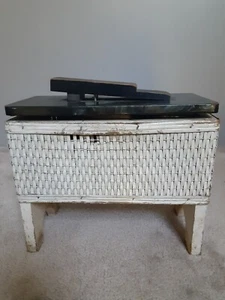 Vintage Wicker Chest Shoe Care Kit W/Foot Stand And Lot Of 14 Accessories - Picture 1 of 8