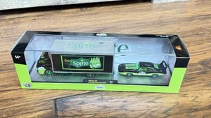 M2 Machines Sprite Chase 1969 Dodge L600 Dodge Charger Daytona Hemi - Picture 1 of 8