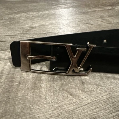Authentic Louis Vuitton Black Leather Silver LV Initials Belt 95/38 - Image 1 of 4