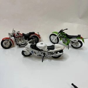 1/18 MOTORCYCLE BIKE MAISTO ATLAS YAMAHA ROAD STAR DIECAST MOTORBIKE 2 Other Lot - Picture 1 of 13