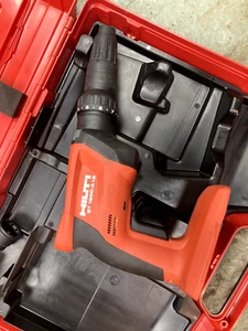 Hilti SD 1800-A18 Screw Gun Drywall Screw Gun Tool Only - Picture 1 of 11