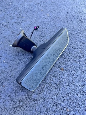 25 DODGE RAM 1500 INTERIOR REAR VIEW MIRROR DIGITAL 68594726AA - Image 1 of 4