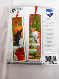 NIP VERVACO DIY TWO CAT BOOKMARKS COUNTED CROSS STITICH KIT 2.4" X 8" BELGIUM - Picture 1 of 4
