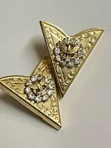 Juego de punta de cuello vintage de la Orden Fraternal de las Águilas esmalte de estrás en tono dorado - Imagen 1 de 6