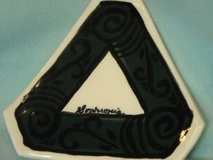 Signed SNJ Dish Triangle 9" Ceramic Art Pottery MCM Vintage - Picture 1 of 5