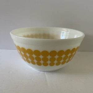 Cuenco mezclador anidador vintage Pyrex lunares amarillos 402 (1 1/2 qt) - Imagen 1 de 4