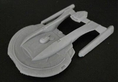 1/2500 scale Akira class Starship W/ Decals! Star Trek 3d printed resin model - Image 1 of 4