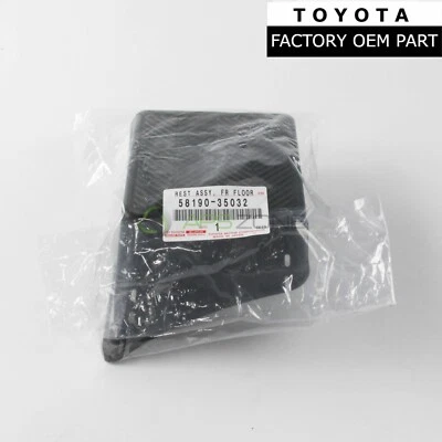 REPOSAPIÉS DE CONDUCTOR ORIGINAL TOYOTA 4RUNNER 03-09 FJ CRUISER 07-14 OEM 58190-35032 Foto 1 de 4