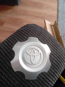 For Toyota Alloy Wheel Centre Cap Hub x4 Land Crusier Prado 14-16 Silver - Picture 1 of 2