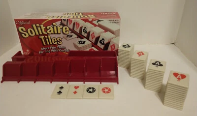 De Colección Juegos Movimientos Ganadores Oficial SOLITAIRE TILES Juego 2002, 1-2 Jugadores Completo Foto 1 de 4