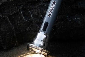 Nueva linterna LED vintage USB recargable batería de iones de litio luz retro Barebones - Imagen 1 de 11