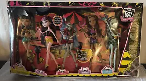 Monster High Gloom Beach 5 Doll 2011 In New Damaged Box - Picture 1 of 14