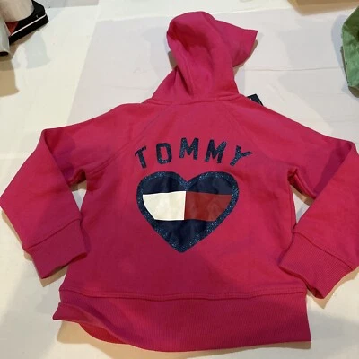 Jaqueta Tommy Hilfiger NOVA Menina Coração Rosa Zíper Completo Tamanho 4 B590 Esportes Escolares - Imagem 1 de 4