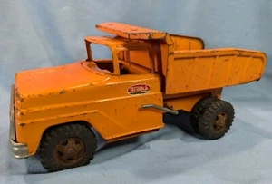Vintage Tonka Orange Dump Truck, 1960s - Picture 1 of 10