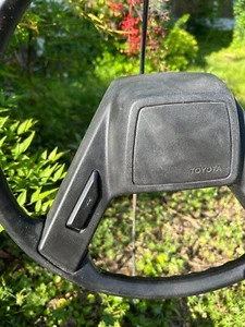 1984 1985 1986 1987 1988 TOYOTA PICKUP TRUCK STEERING WHEEL BLACK USED OEM - Foto 1 di 14