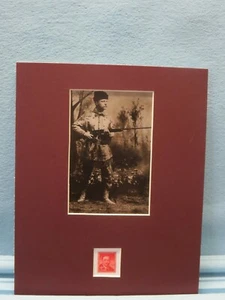 Teddy Roosevelt as a Hunter honored by his own stamp - Picture 1 of 1